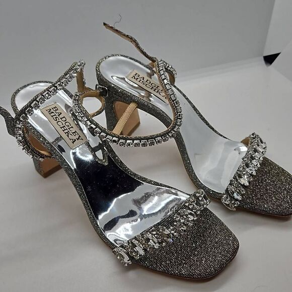 Badgley Mischka Embellished Crystal Heels Size 5.5 - Missing Crystals - Picture 1 of 8